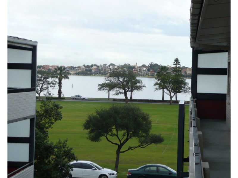 29/124 Terrace Road, Perth WA 6000