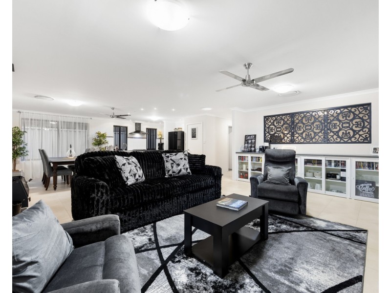 28 Ardglass Gardens, Ridgewood WA 6030