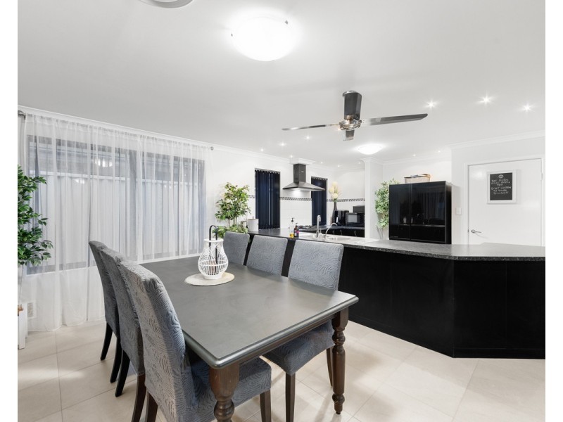 28 Ardglass Gardens, Ridgewood WA 6030