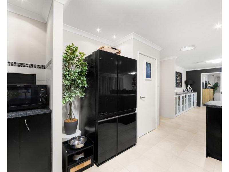 28 Ardglass Gardens, Ridgewood WA 6030