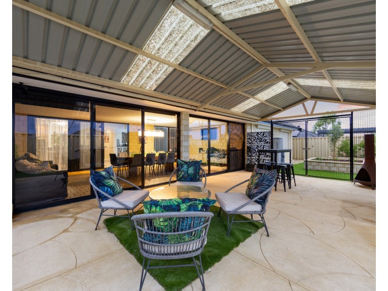 28 Ardglass Gardens, Ridgewood WA 6030