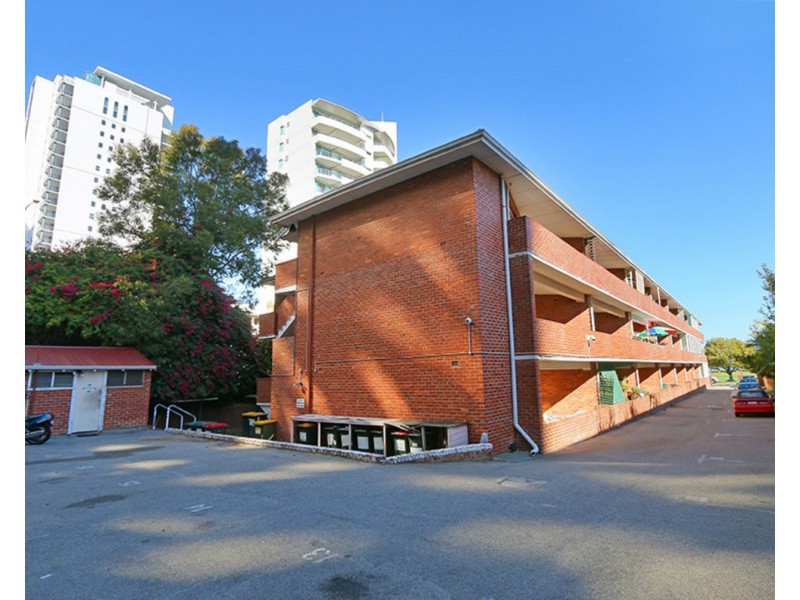 1/114 Terrace Road, Perth WA 6000