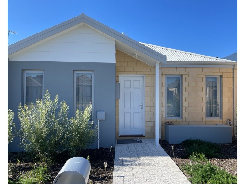 33 Biddiarra Bend, Southern River WA 6110