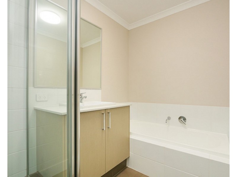 33 Biddiarra Bend, Southern River WA 6110