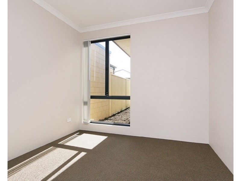 33 Biddiarra Bend, Southern River WA 6110