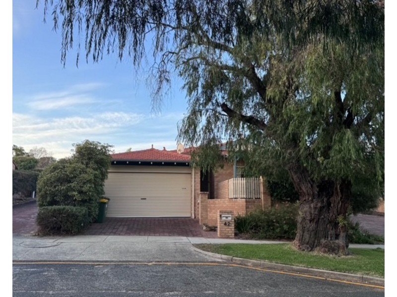 1/42 Gardner, Como WA 6152