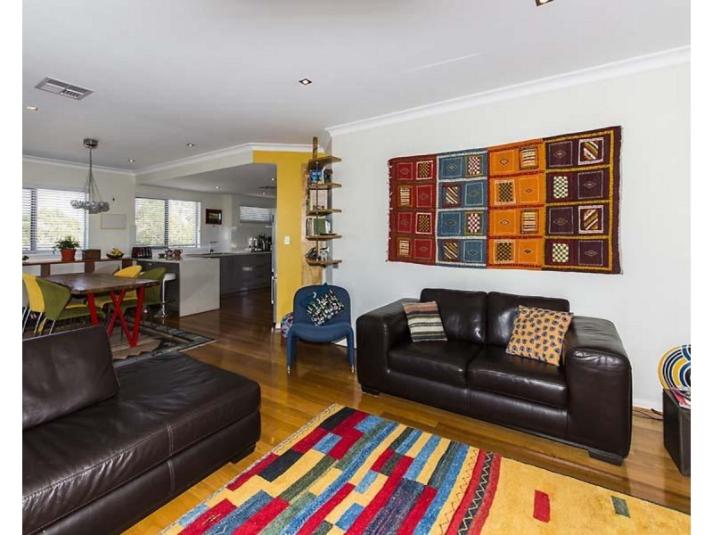 8/39 Tully Road, East Perth WA 6004