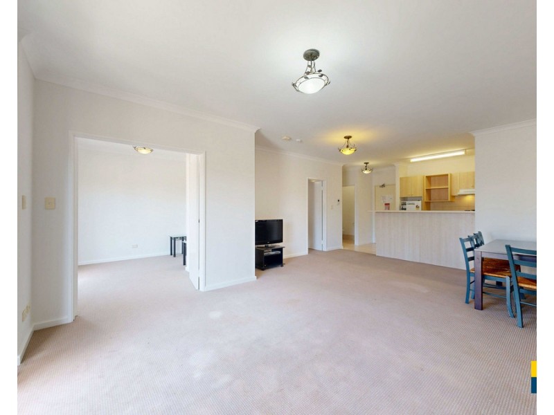 29/11 Regal Place, East Perth WA 6004
