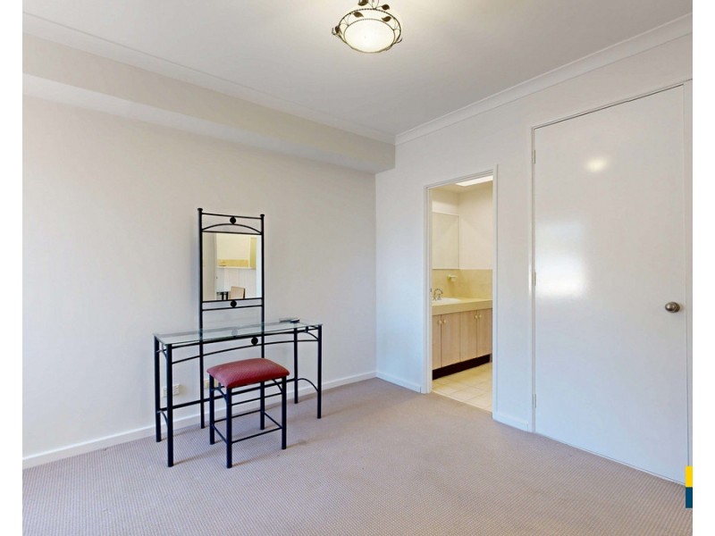 29/11 Regal Place, East Perth WA 6004