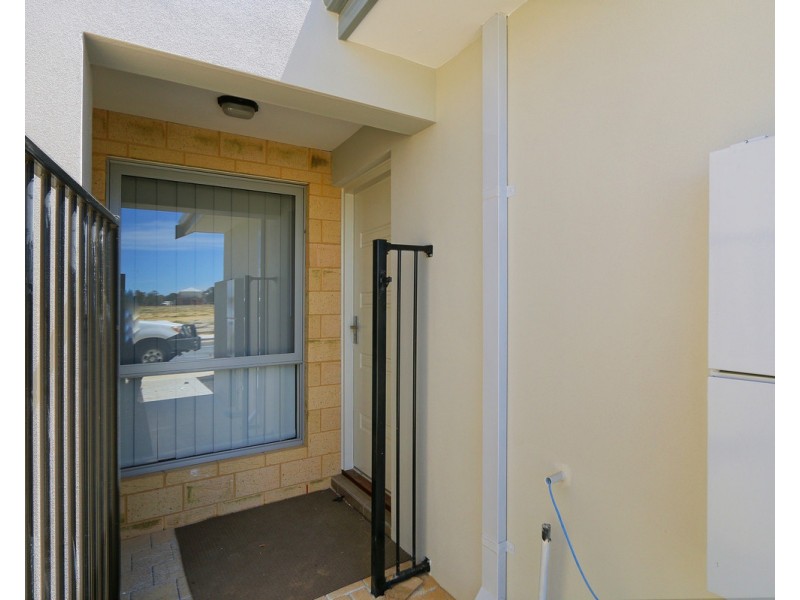 16 Buncrana View, Southern River WA 6110