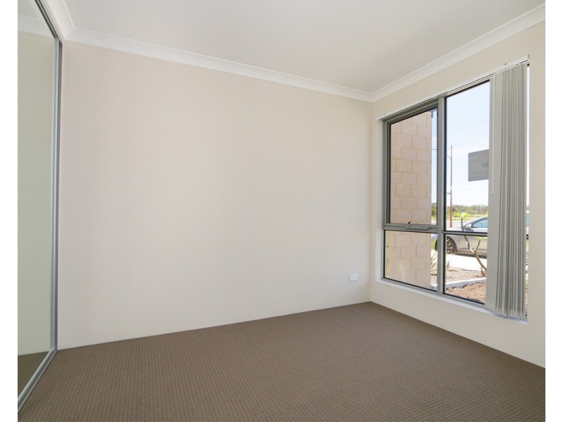 16 Buncrana View, Southern River WA 6110