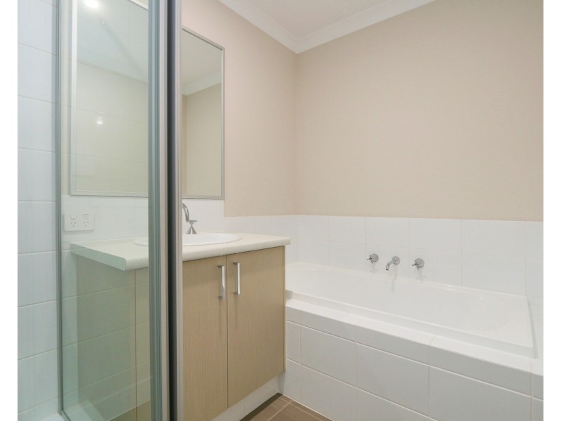 16 Buncrana View, Southern River WA 6110
