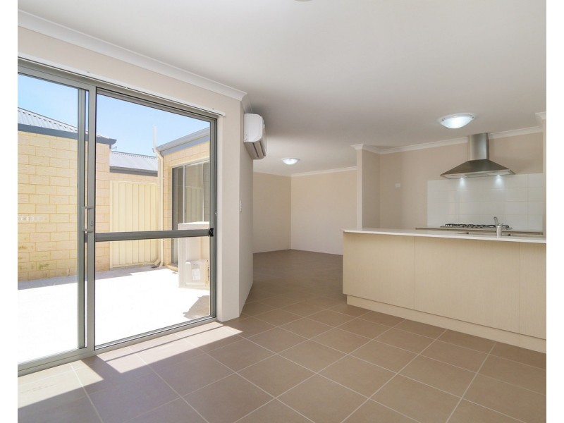 16 Buncrana View, Southern River WA 6110