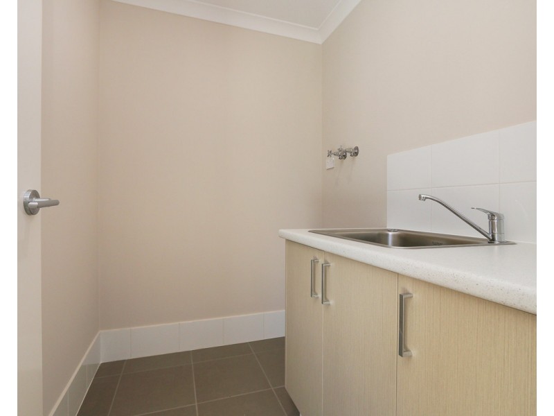 16 Buncrana View, Southern River WA 6110