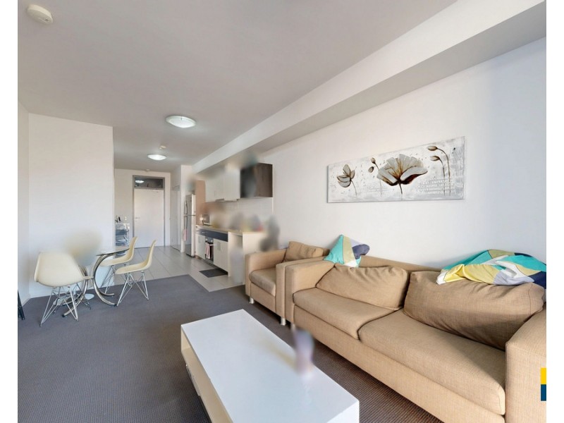17/20 Signal Terrace, Cockburn Central WA 6164