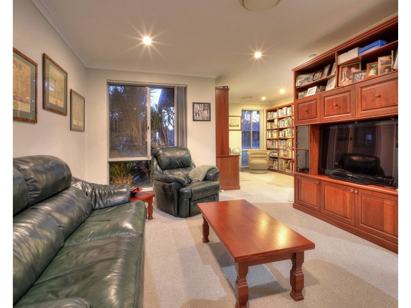 19 Constance Street, Bayswater WA 6053