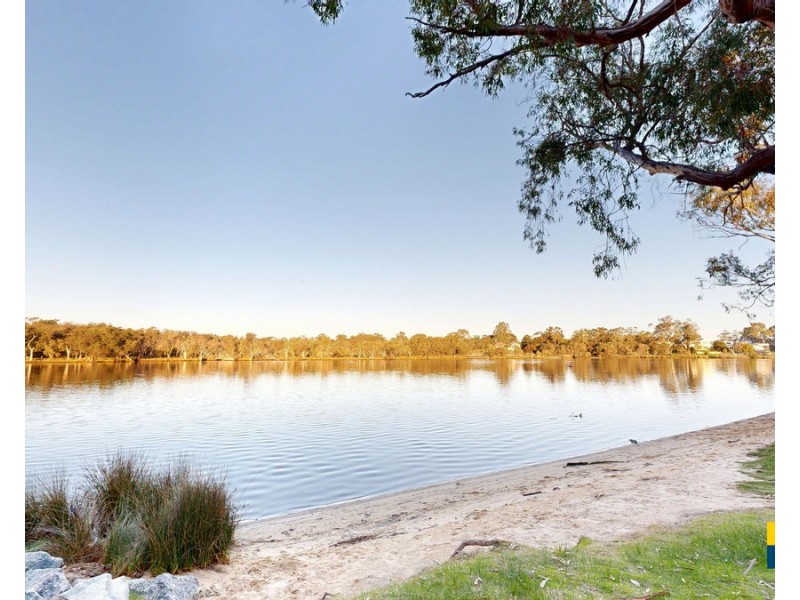 19 Constance Street, Bayswater WA 6053