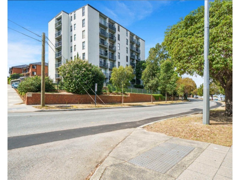 41/38-42 Waterloo Crescent, East Perth WA 6004