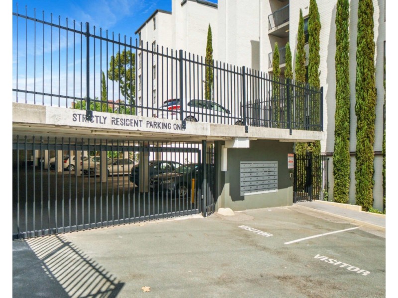 41/38-42 Waterloo Crescent, East Perth WA 6004