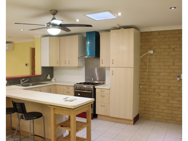 5 Godney Glade, Kiara WA 6054