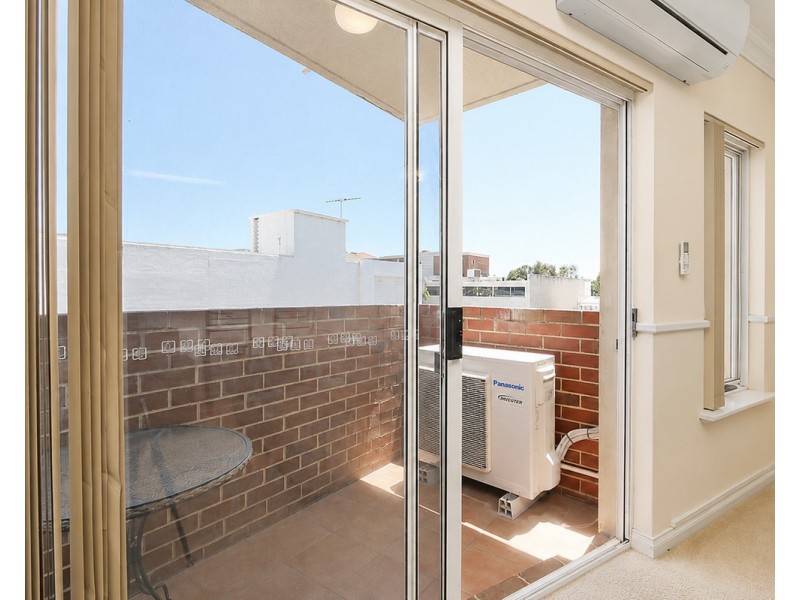 16/102 Goderich Street, East Perth WA 6004