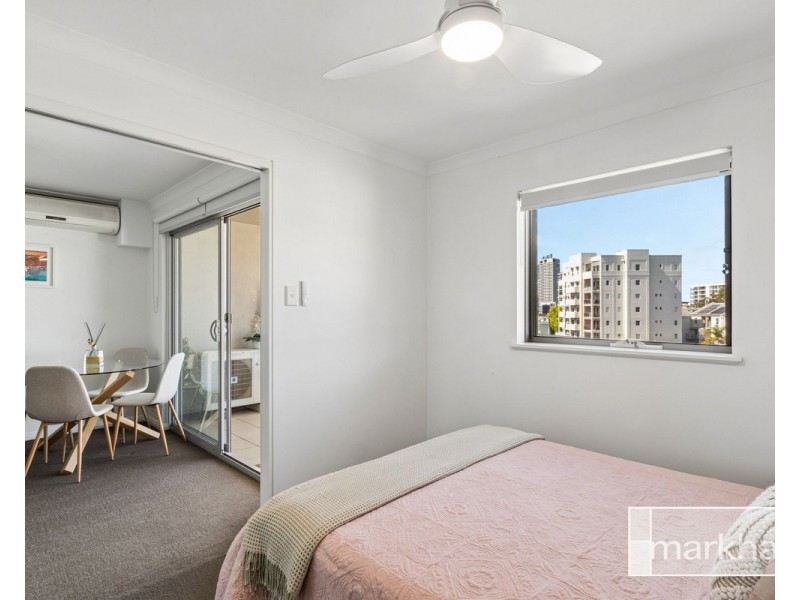 21/990 Wellington, West Perth WA 6005