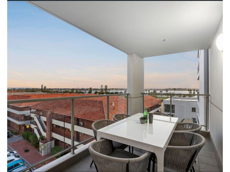 20/132 Terrace Road, Perth WA 6000