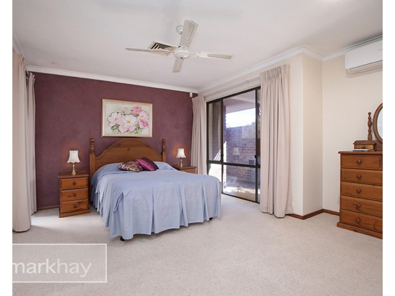 18 Ningaloo Way, Thornlie WA 6108