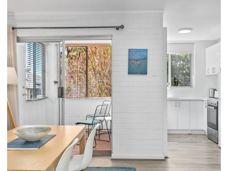 1/30 Shenton Road, Claremont WA 6010