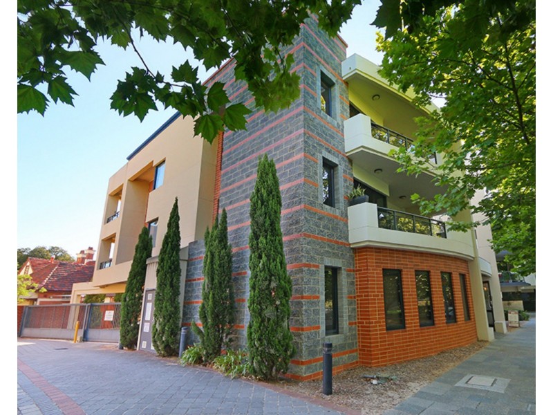 1/131 Royal Street, East Perth WA 6004