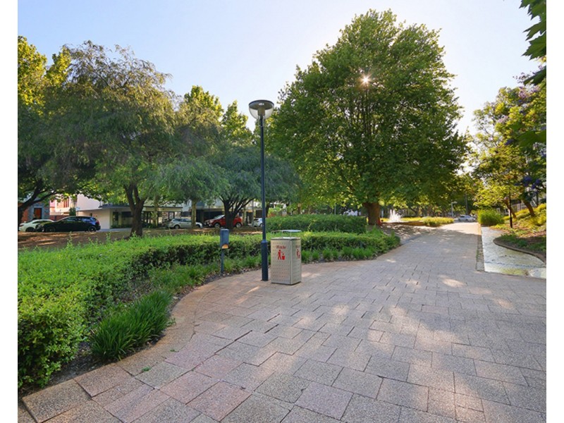 1/131 Royal Street, East Perth WA 6004