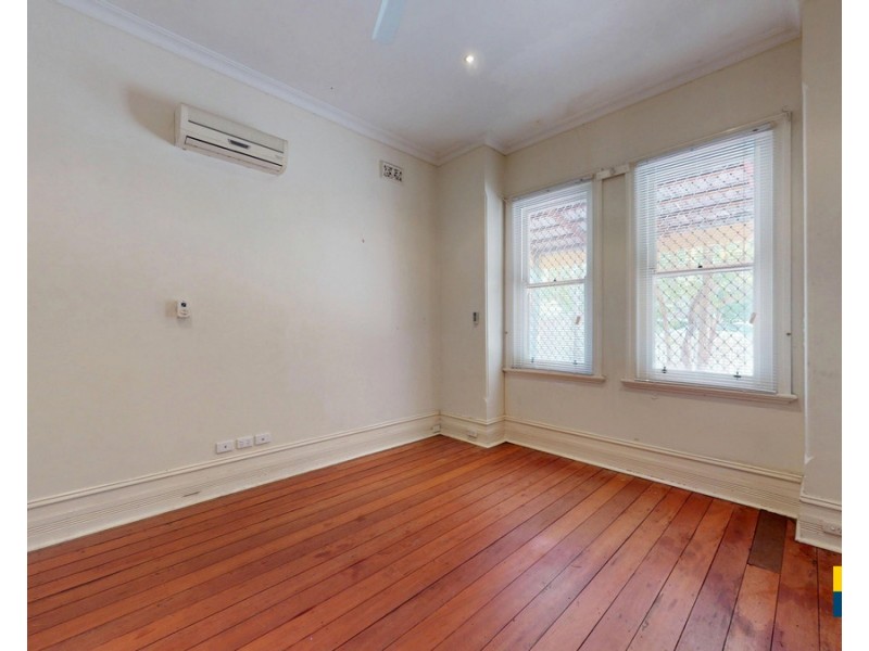 10 Abbotsford Road, West Leederville WA 6007