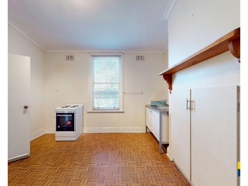 10 Abbotsford Road, West Leederville WA 6007