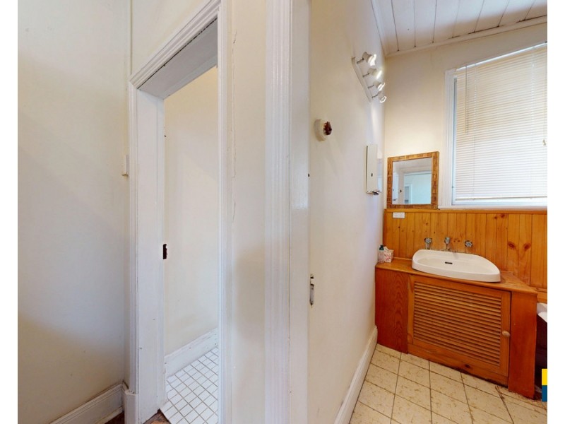 10 Abbotsford Road, West Leederville WA 6007