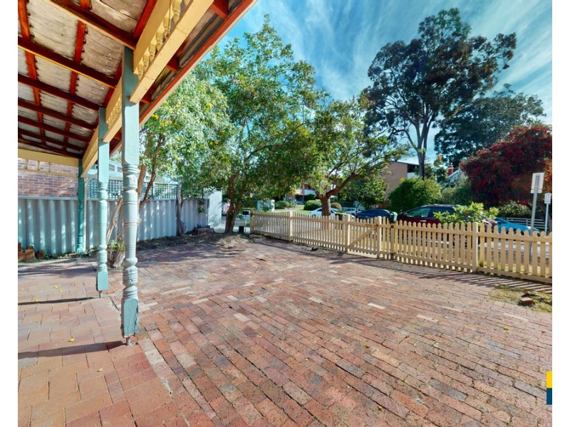 10 Abbotsford Road, West Leederville WA 6007