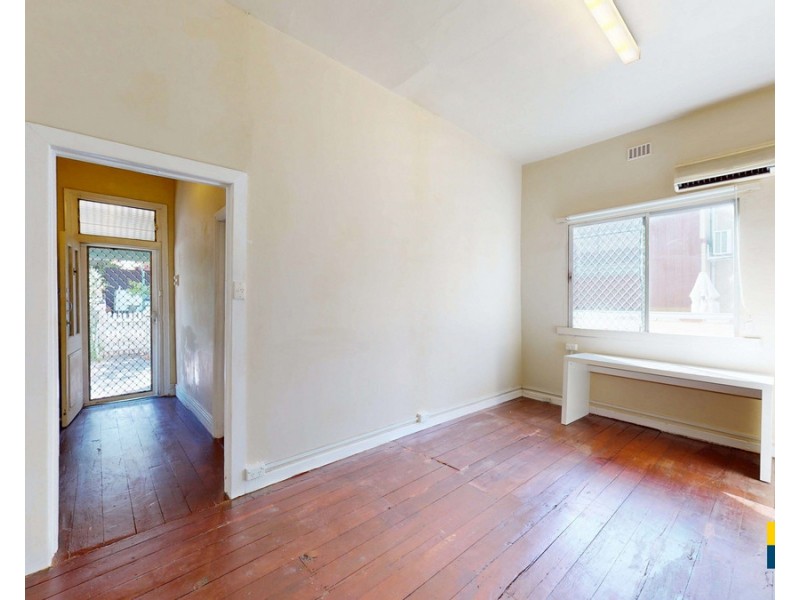 12 Abbotsford Road, West Leederville WA 6007