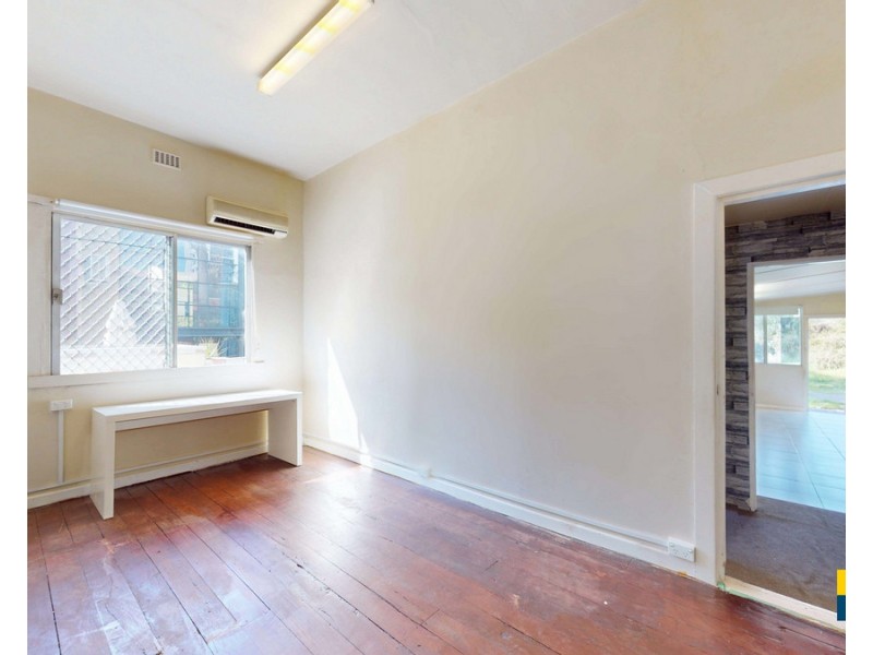 12 Abbotsford Road, West Leederville WA 6007