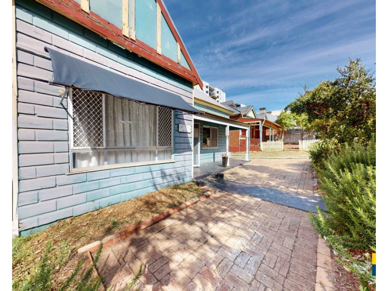 12 Abbotsford Road, West Leederville WA 6007