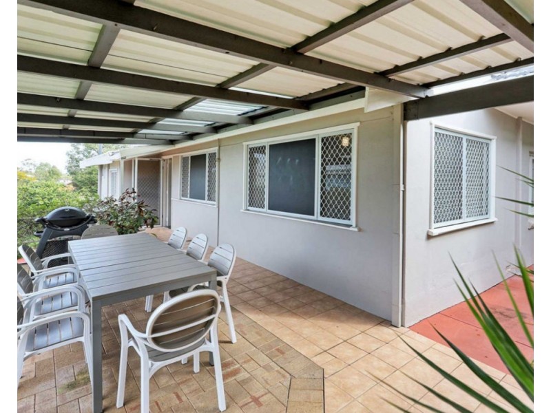20 Wyndham Street, St James WA 6102