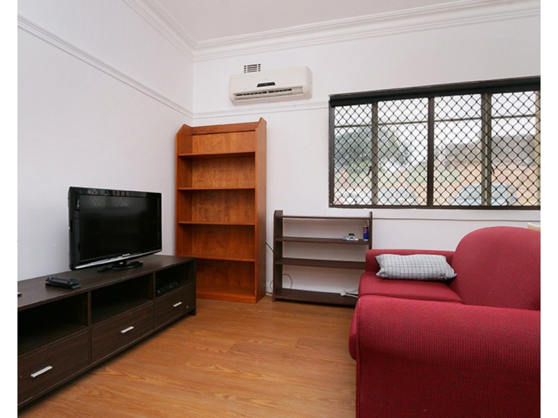 2/303 Guildford Road, Maylands WA 6051