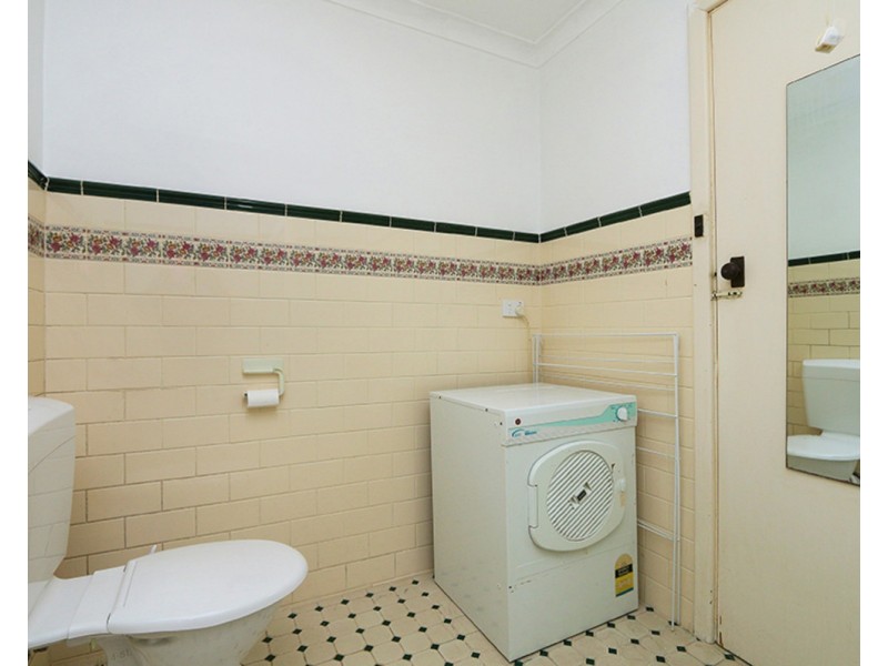 2/303 Guildford Road, Maylands WA 6051