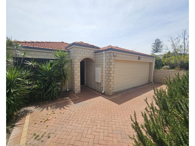 1C Hove Crt, Nollamara WA 6061