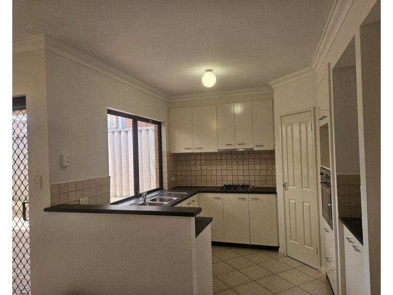1C Hove Crt, Nollamara WA 6061