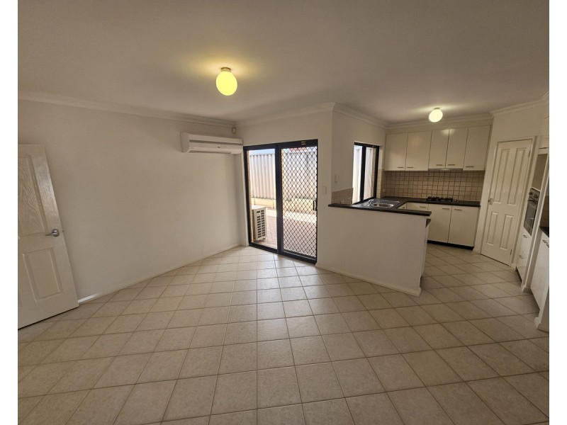 1C Hove Crt, Nollamara WA 6061