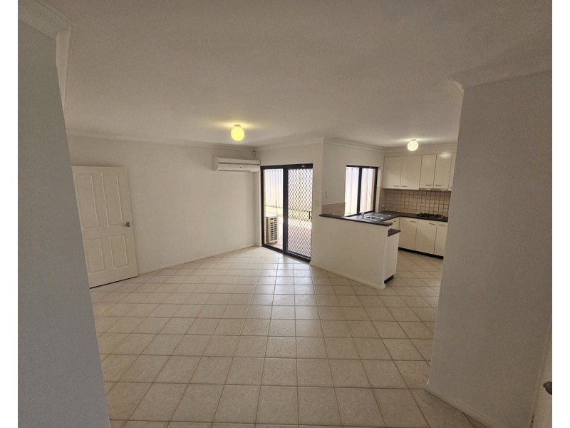 1C Hove Crt, Nollamara WA 6061