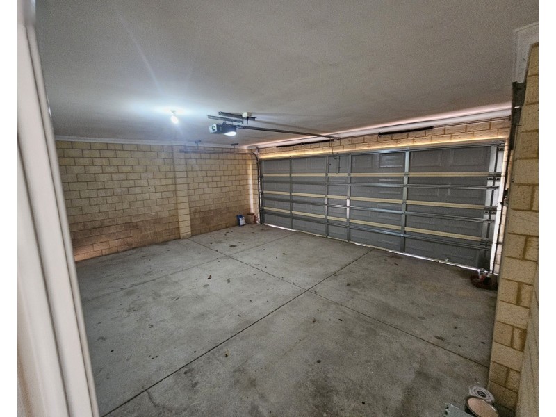 1C Hove Crt, Nollamara WA 6061