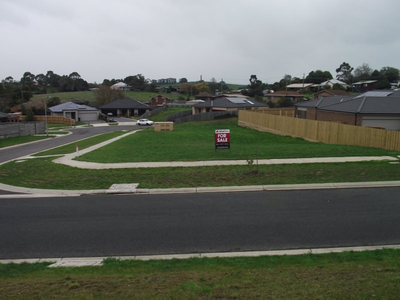 11 Riflebutts Road, Korumburra VIC 3950