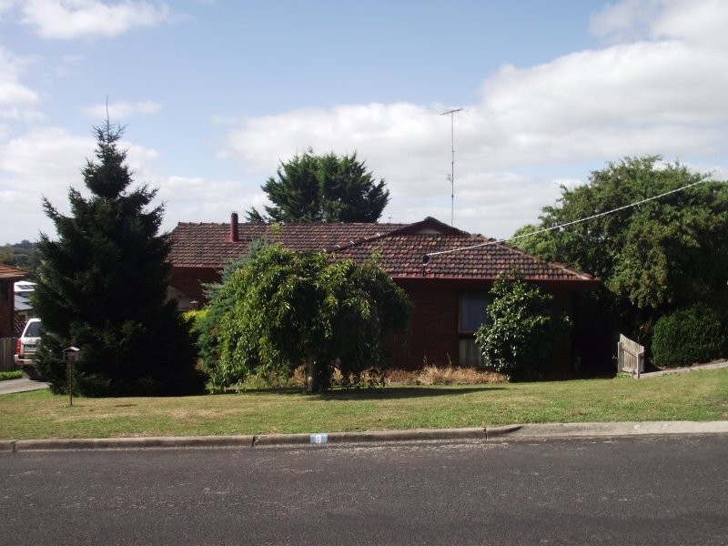 9 Mair Cres, Korumburra VIC 3950