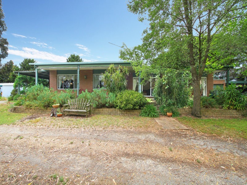 65 Timmins Road, Leongatha VIC 3953