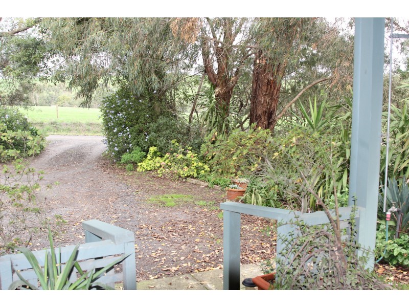 65 Timmins Road, Leongatha VIC 3953